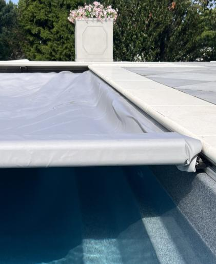 Wrinkling of Vinyl Pool Liners in Pools with Automatic Covers